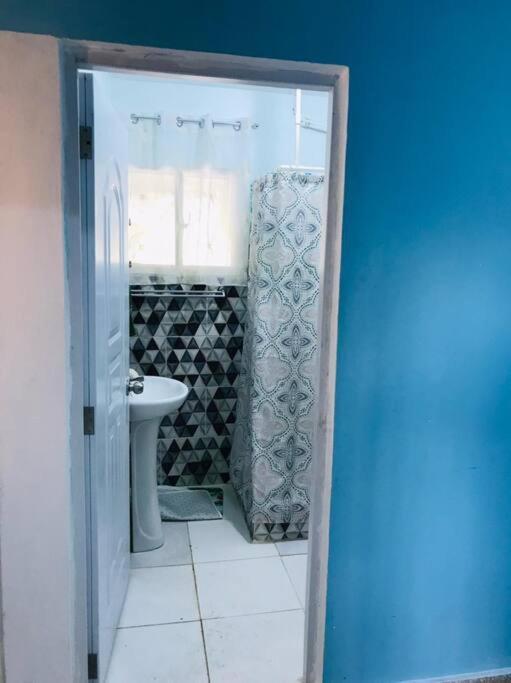Apto 2Habitaciones Con Aire Y Vista Al Malecon De Samana Экстерьер фото